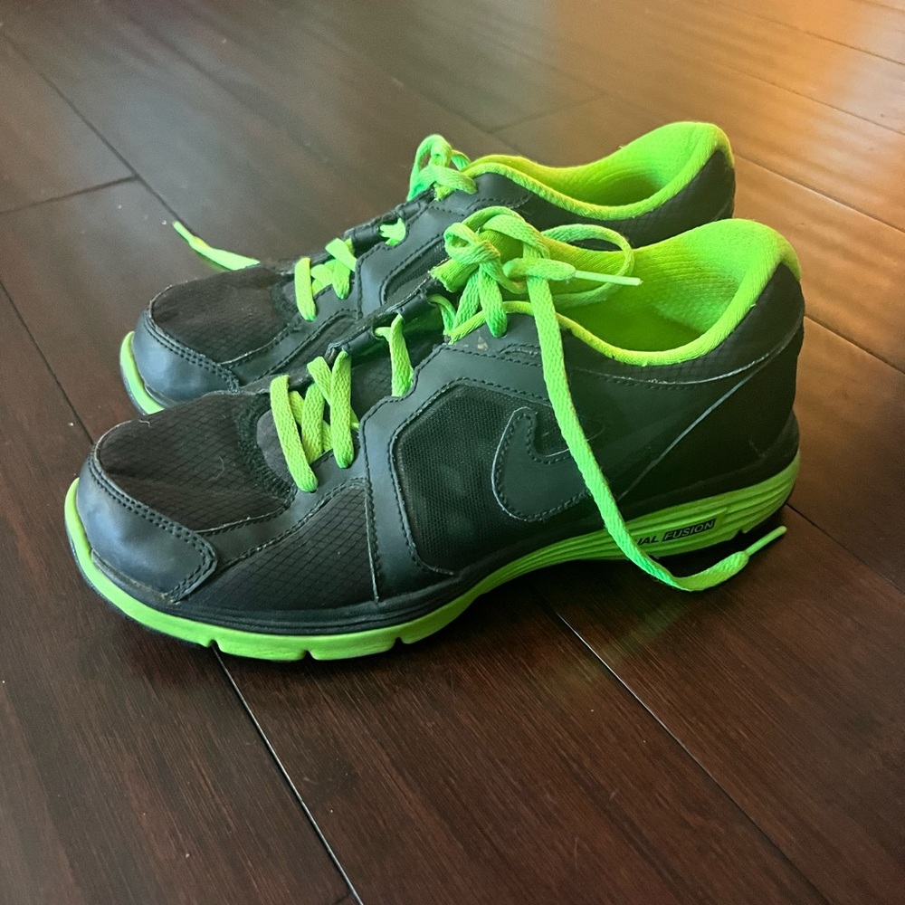 Nike Black and Green Athletic Shoes